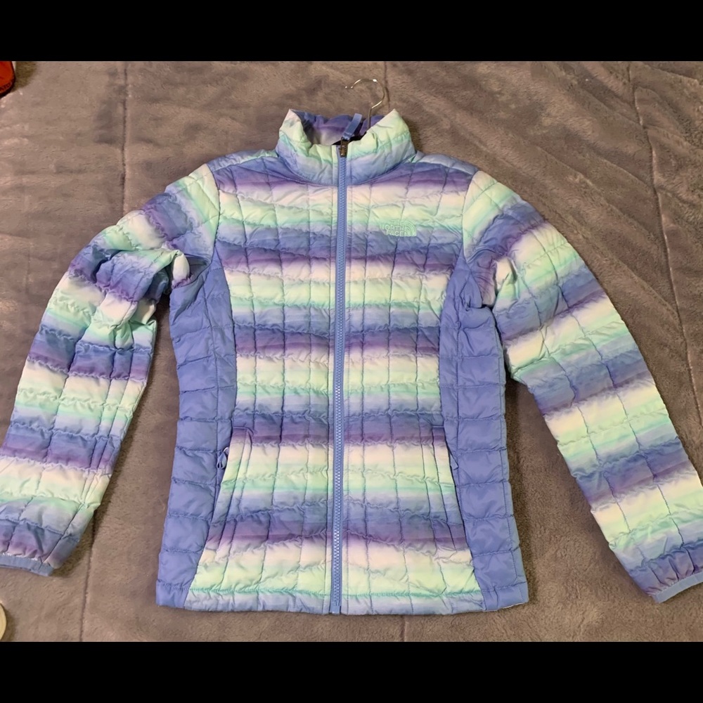LIKE NEW The North Face Gradient Jacket